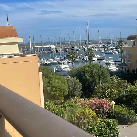 Apartment Evasion Mediterraneenne